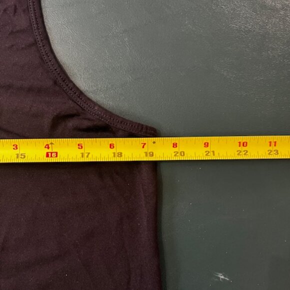 Closet Clearance Lole Racer Back Tank Size XL - Picture 8 of 8